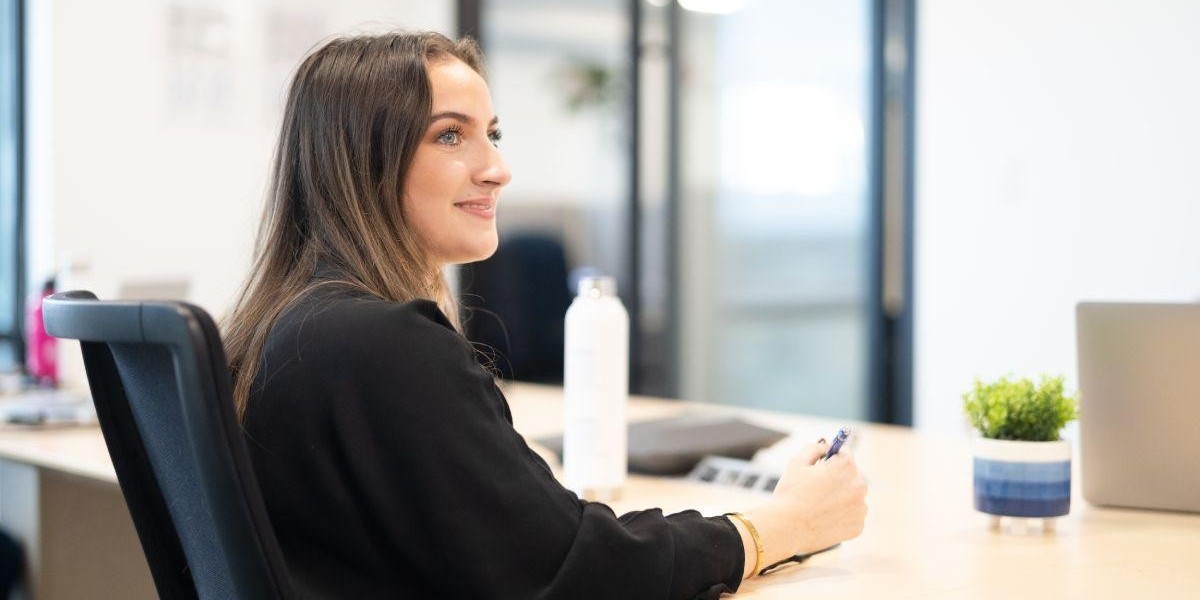 Jobs in Dubai: Opportunities, Challenges & How to Get Hired